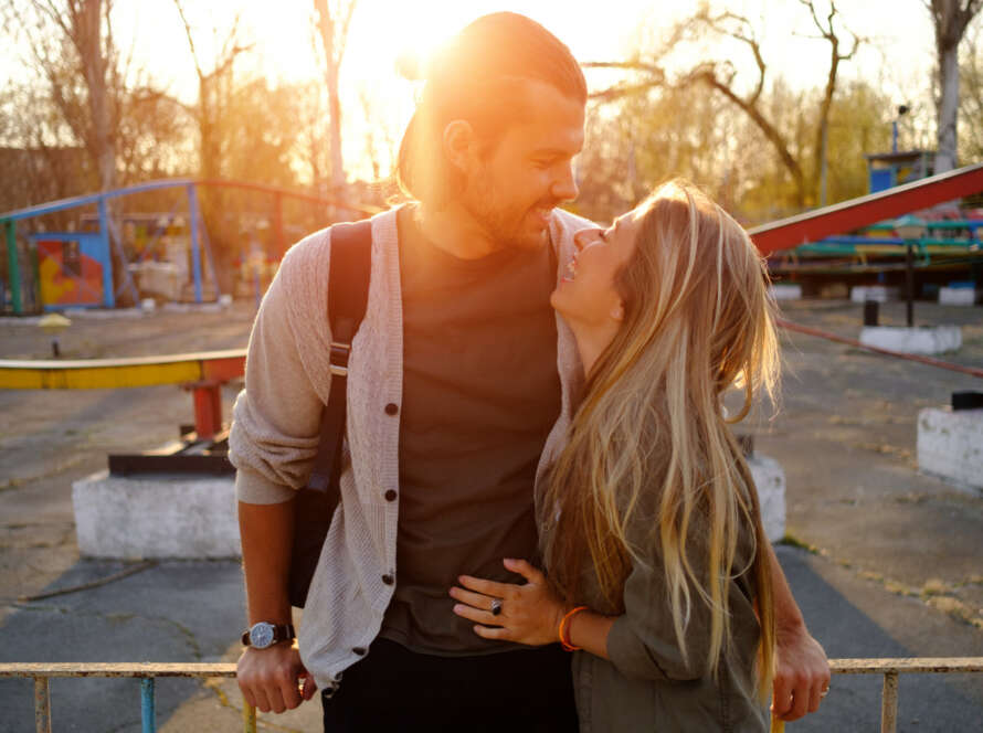 Vênus em Quadratura com Júpiter na Sinastria