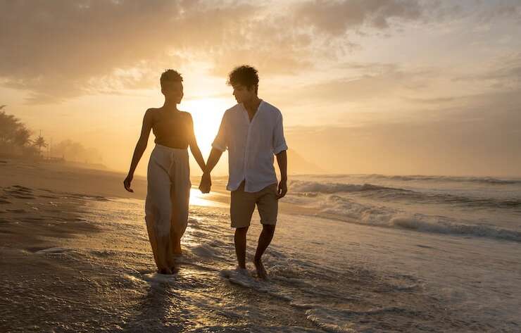 Saturno e Netuno na Sinastria